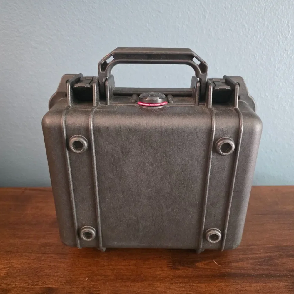 1200-000-110 Pelican 1200 Protector Case (With Foam) Camera Firearm Handgun